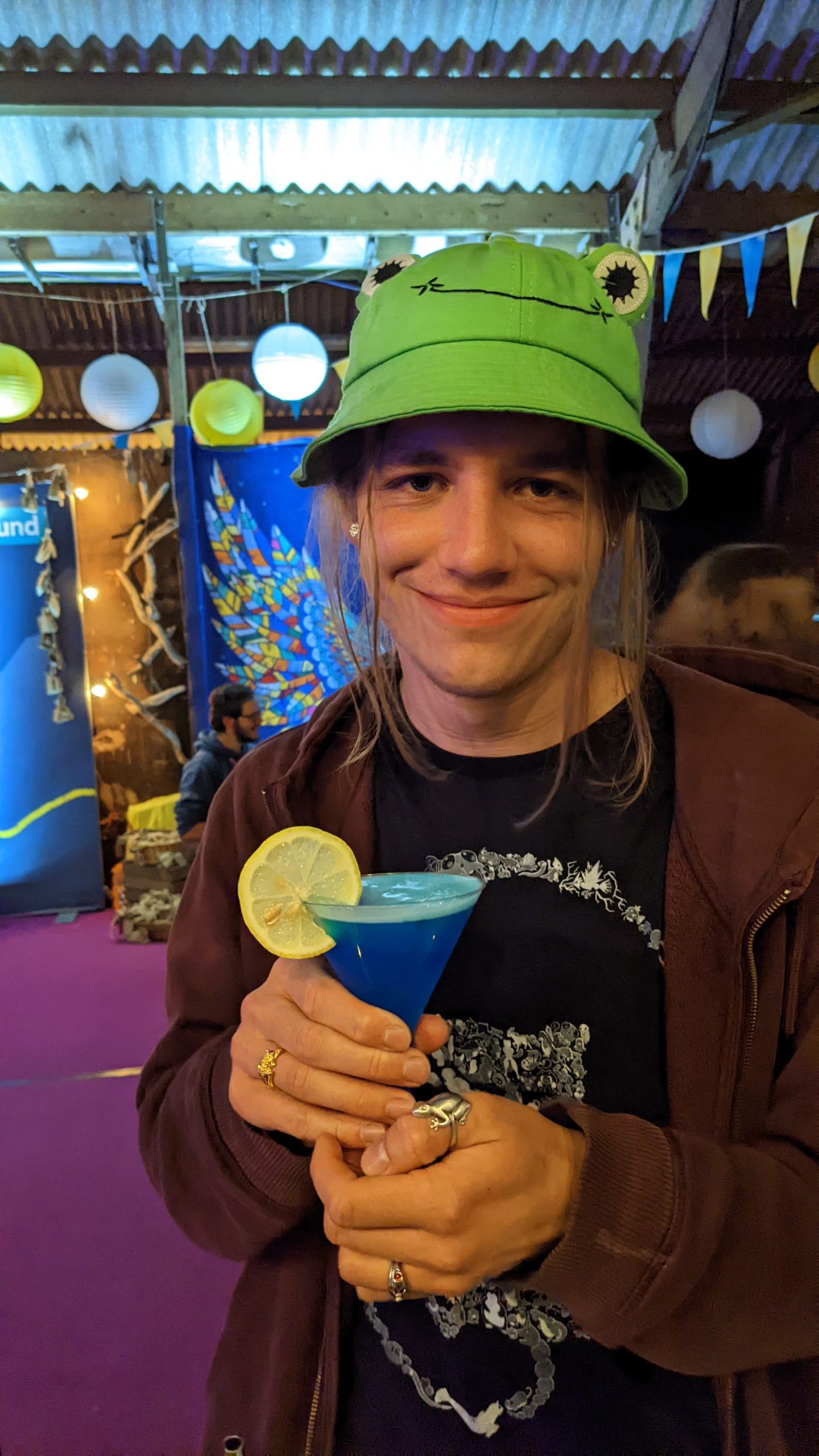 Happy Customer - YADA Bar Serving Alcohol Free Drinks at Festivals